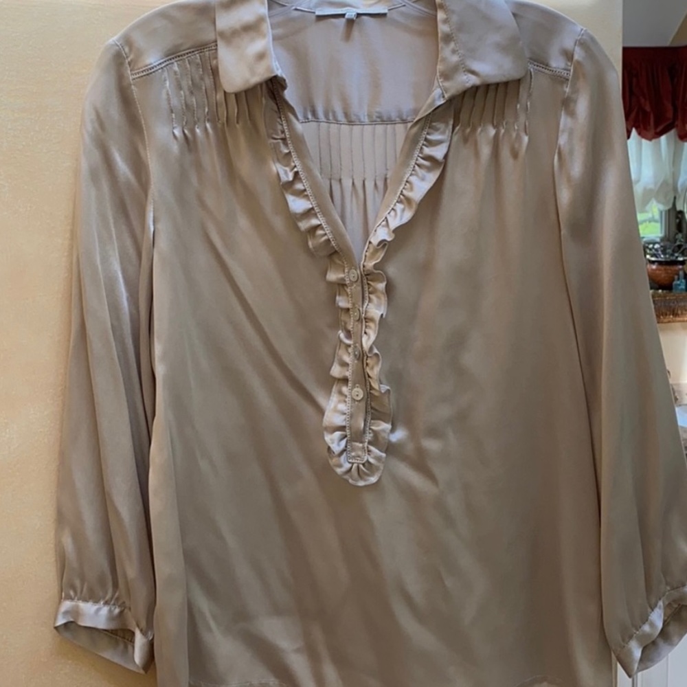 New without tags elegant silk blouse. Gerard Darell. Iconic French designer.